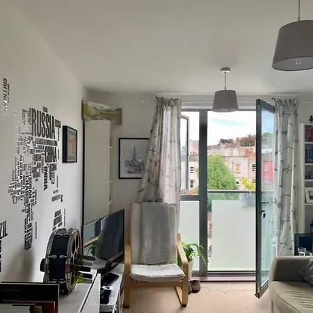 1 Bedroom Near Stokes Croft